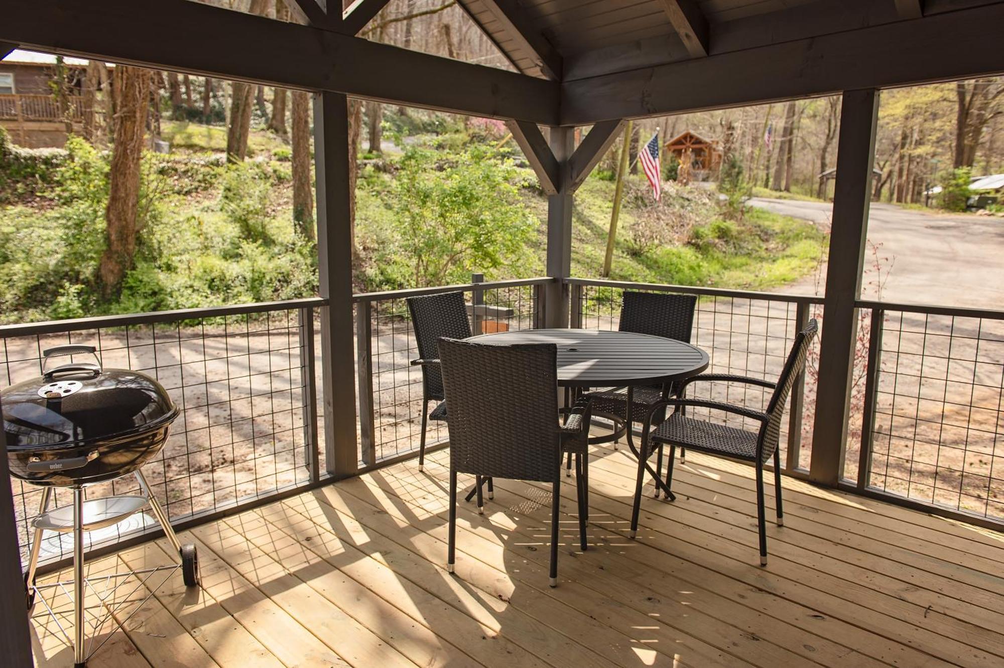 Jake Cabin Luxury Hot Tub Cabin Near Downtown 查塔努加 外观 照片